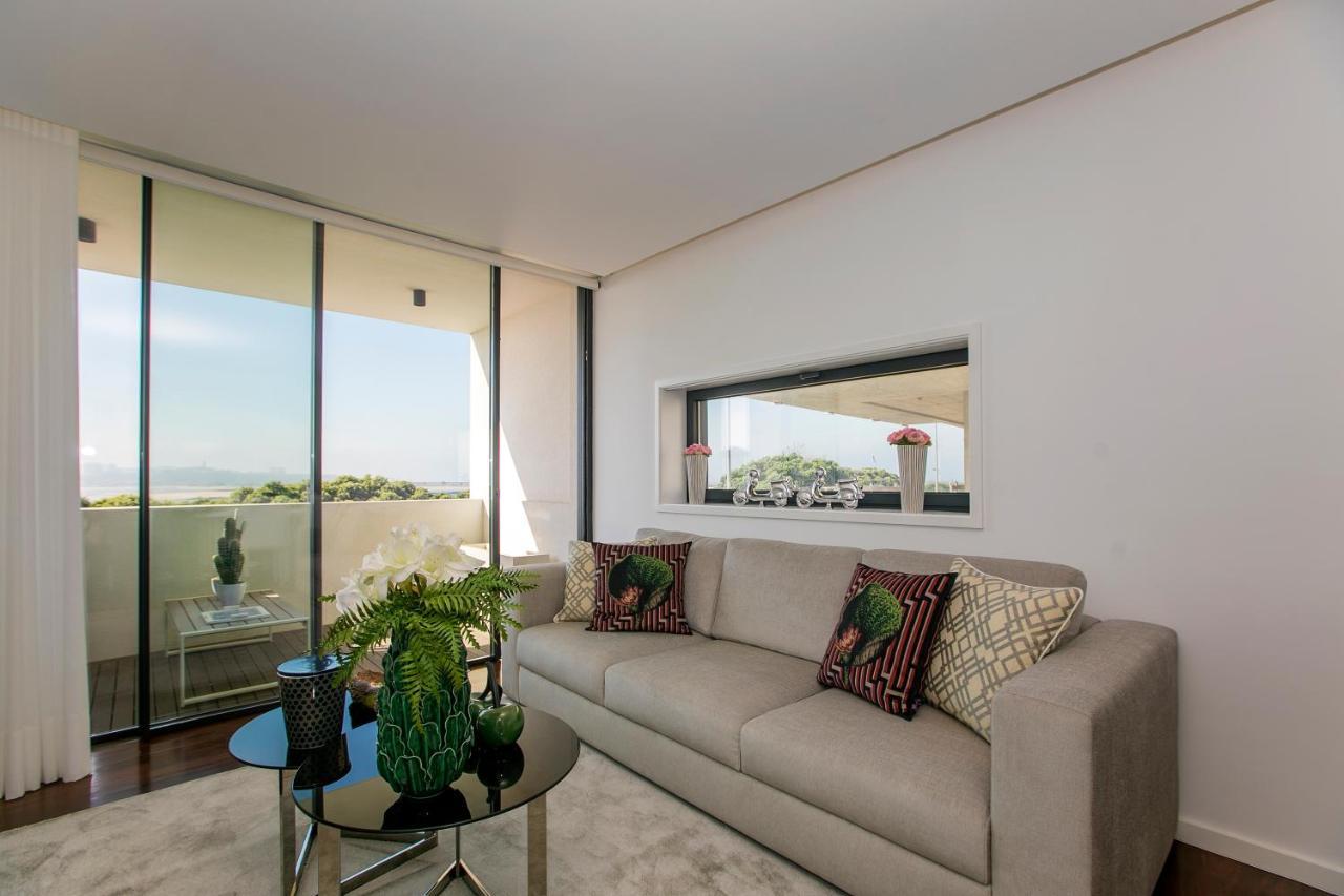 Lovelystay - Luxury 2Br Duplex Apartment In Foz Porto Exterior photo