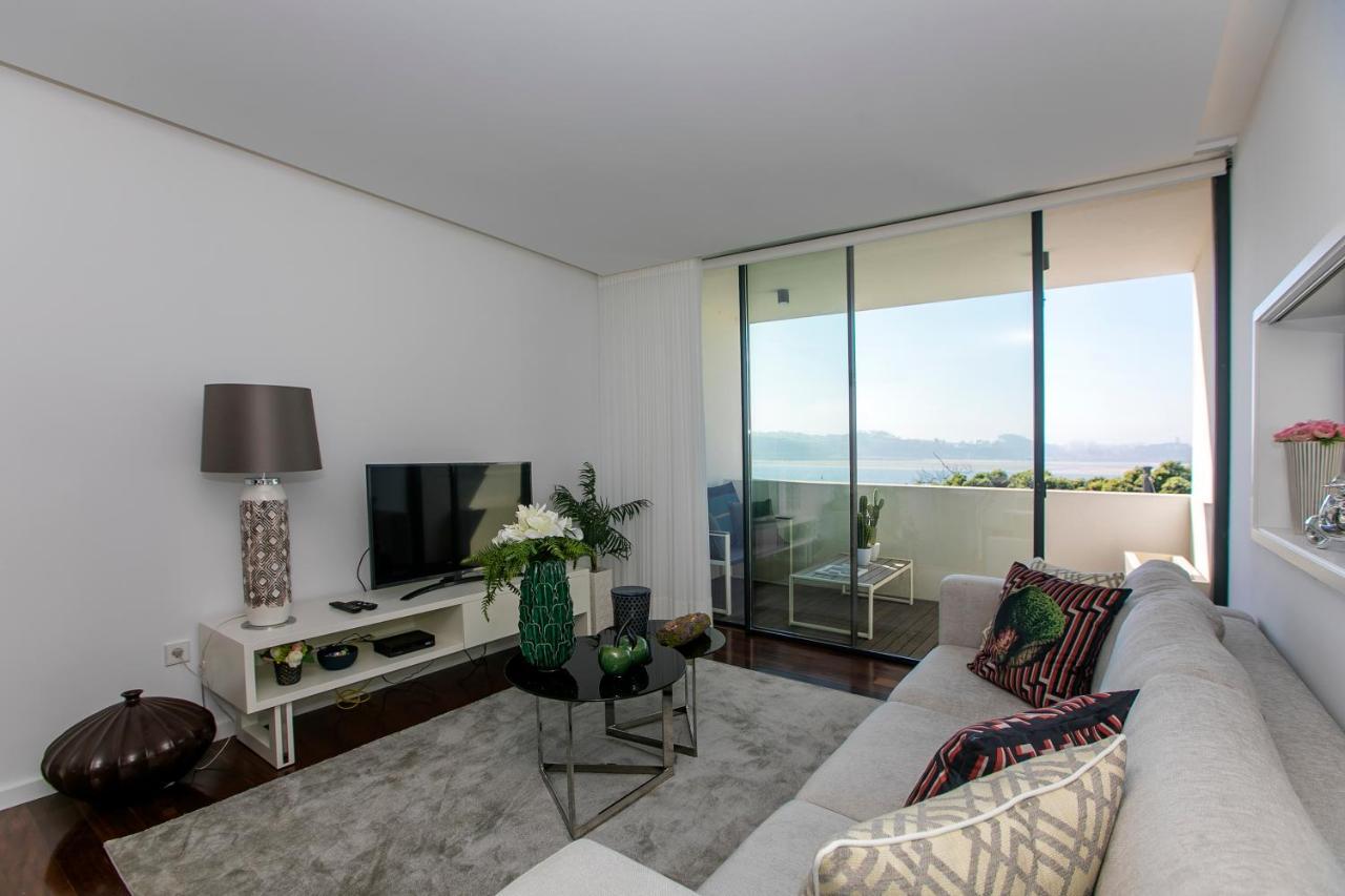 Lovelystay - Luxury 2Br Duplex Apartment In Foz Porto Exterior photo