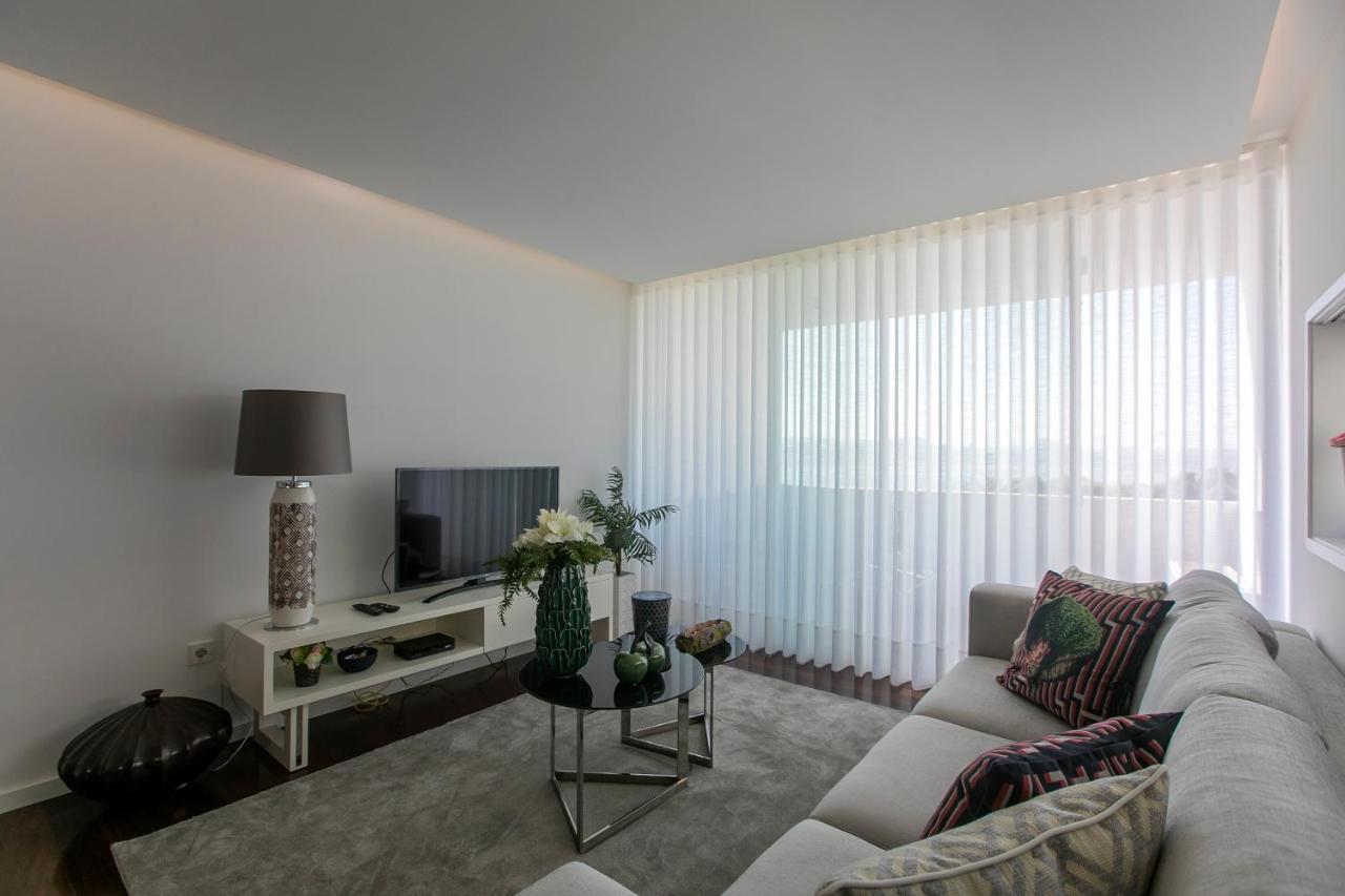 Lovelystay - Luxury 2Br Duplex Apartment In Foz Porto Exterior photo