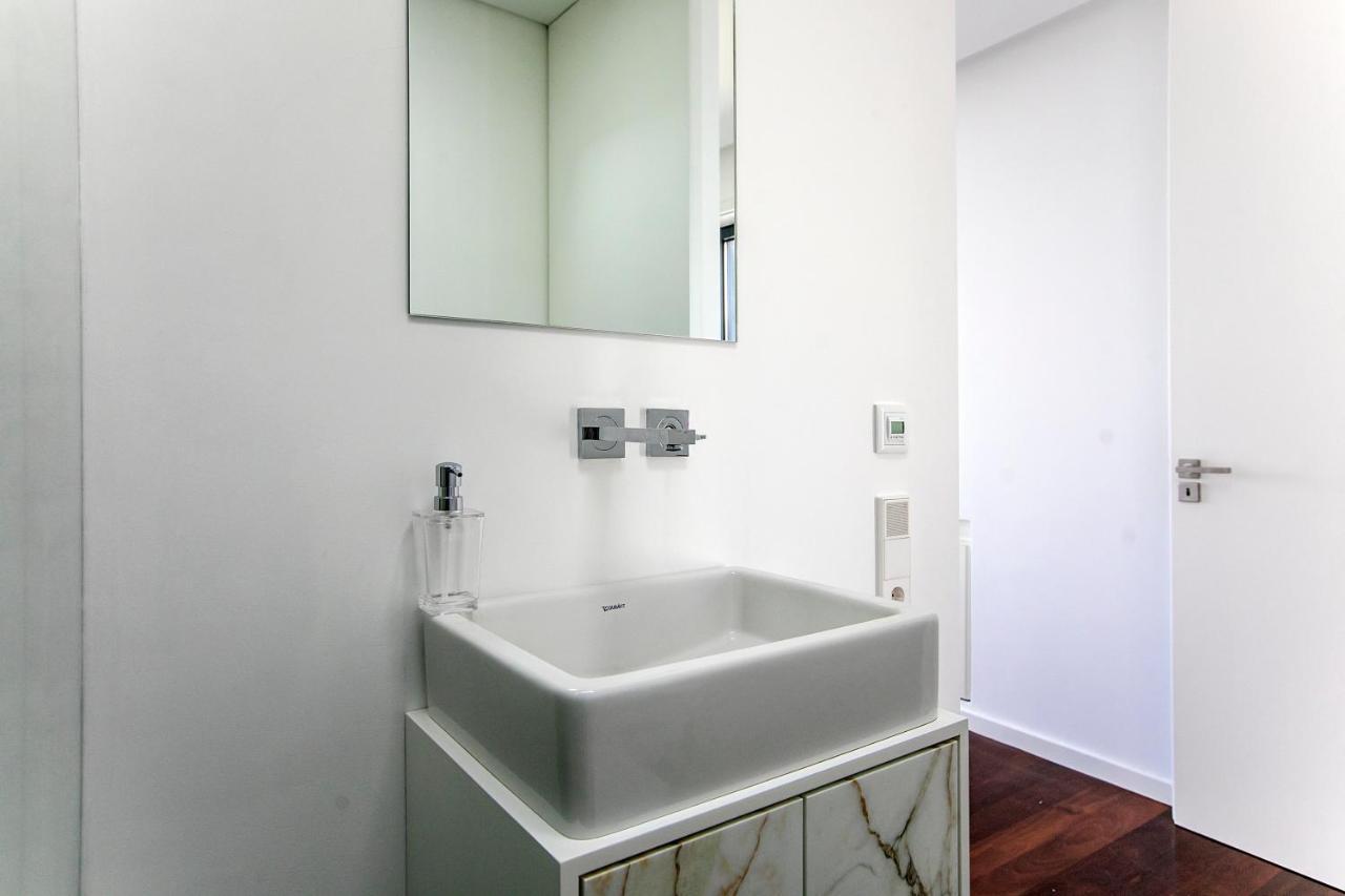 Lovelystay - Luxury 2Br Duplex Apartment In Foz Porto Exterior photo